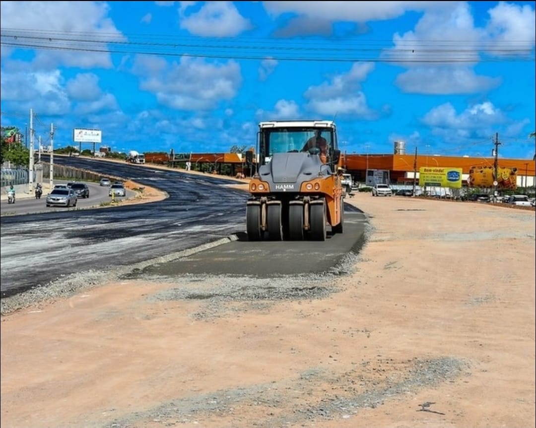 Governador inspeciona obras de mobilidade urbana em João Pessoa